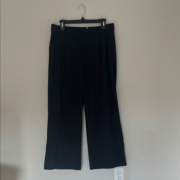 Halara High Waisted Side Pocket Straight Leg Work Pants - Picture 4 of 6